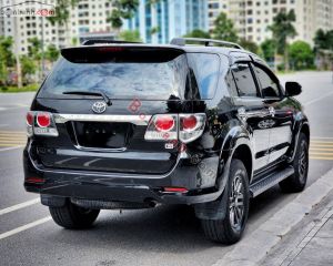 Xe Toyota Fortuner 2.5G 2015