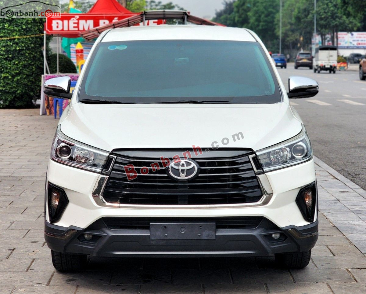 Toyota Innova Venturer 2.0 AT 2020