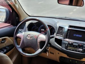 Xe Toyota Fortuner 2.7V 4x2 AT 2015