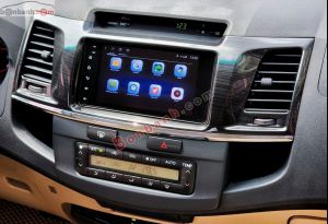 Xe Toyota Fortuner 2.7V 4x2 AT 2015