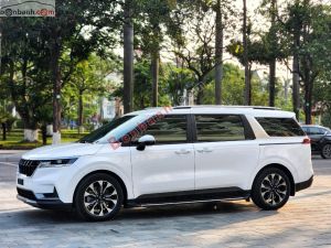 Xe Kia Carnival Luxury 2.2D 2022