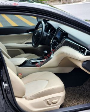 Xe Toyota Camry 2.0G 2022
