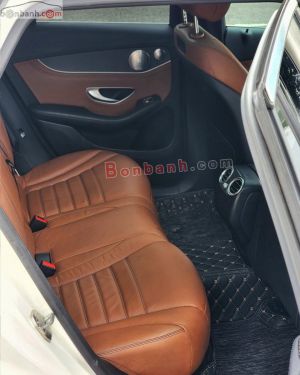 Xe Mercedes Benz GLC 300 4Matic 2016