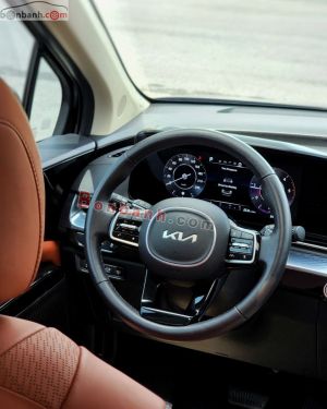 Xe Kia Carnival Signature 2.2D 2023