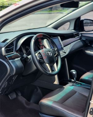 Xe Toyota Innova G 2.0 AT 2021