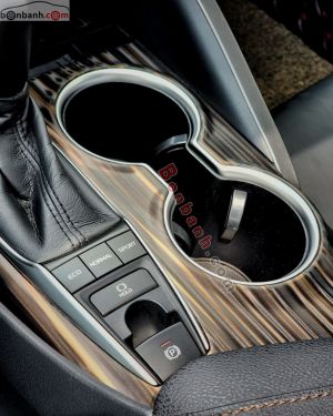 Xe Toyota Camry 2.5Q 2019