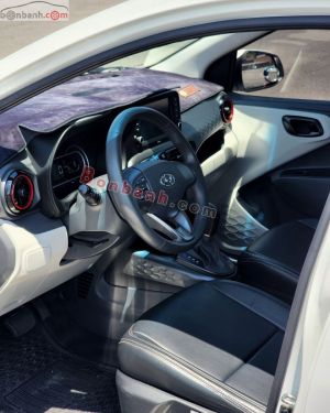 Xe Hyundai i10 1.2 AT 2021