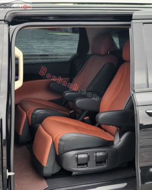 Xe Kia Carnival Signature 2.2D 2023