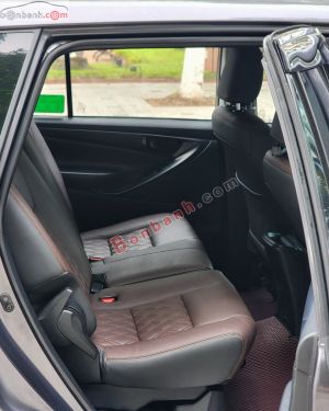 Xe Toyota Innova 2.0E 2018