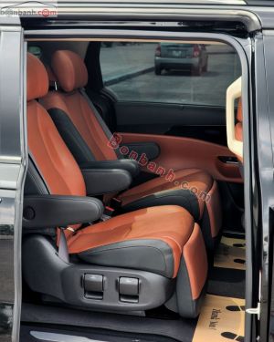 Xe Kia Carnival Signature 2.2D 2023