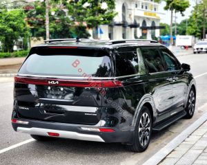 Xe Kia Carnival Signature 2.2D 2023