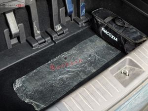 Xe Kia Carnival Signature 2.2D 2023