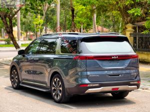 Xe Kia Carnival Signature 2.2D 2023