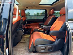 Xe Kia Carnival Signature 2.2D 2023