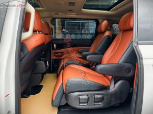 Xe Kia Carnival Signature 2.2D 2024