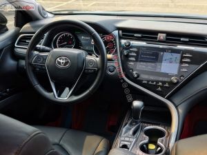 Xe Toyota Camry 2.5Q 2021